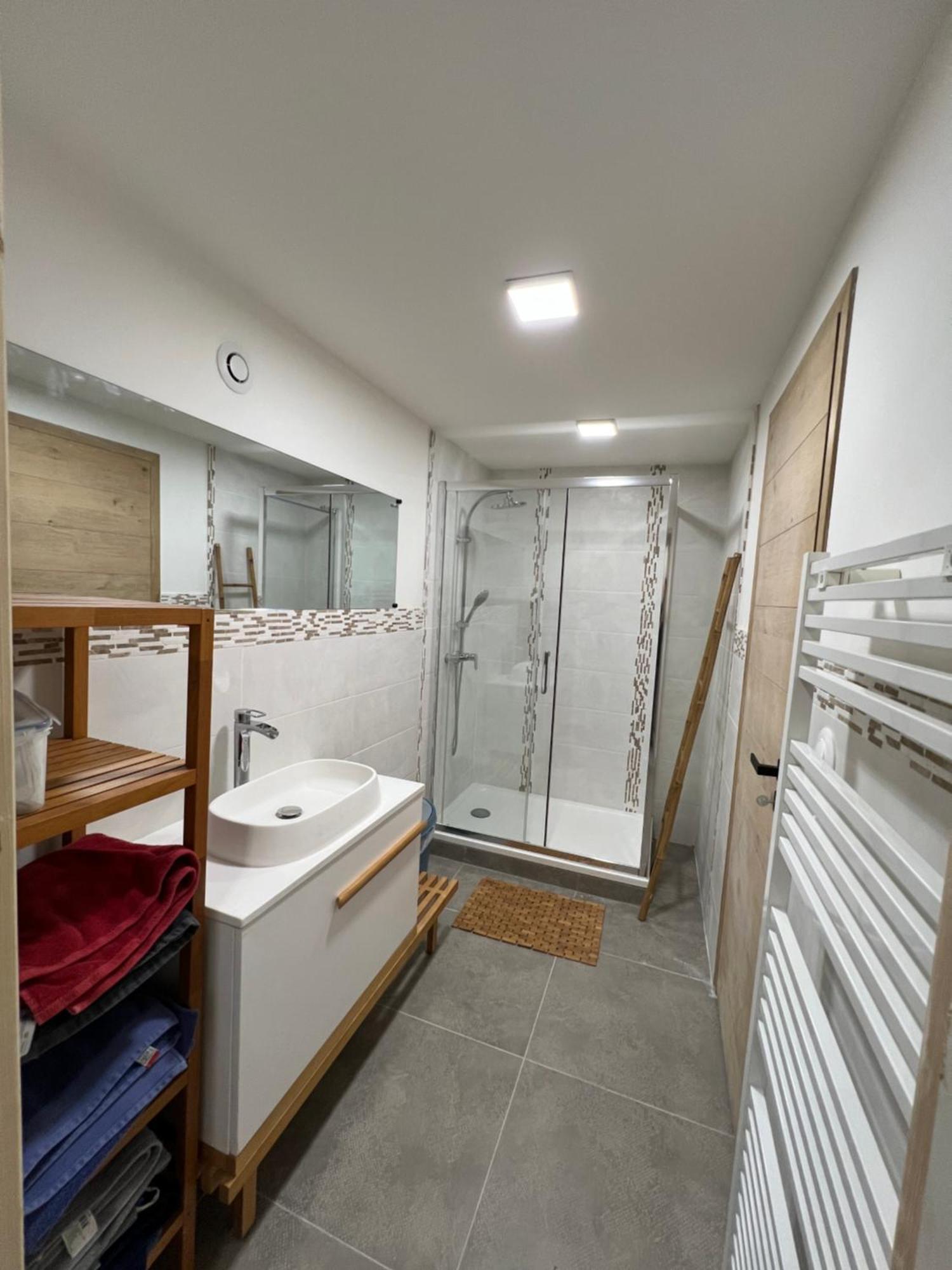 L'Escale Apartment Мерой Екстериор снимка