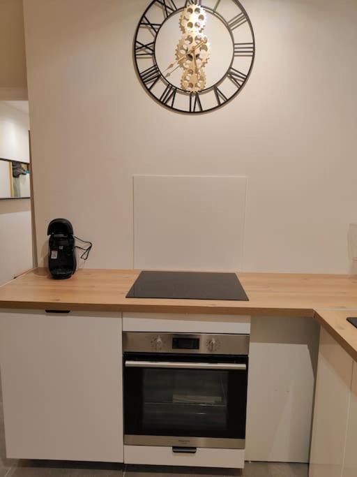 L'Escale Apartment Мерой Екстериор снимка