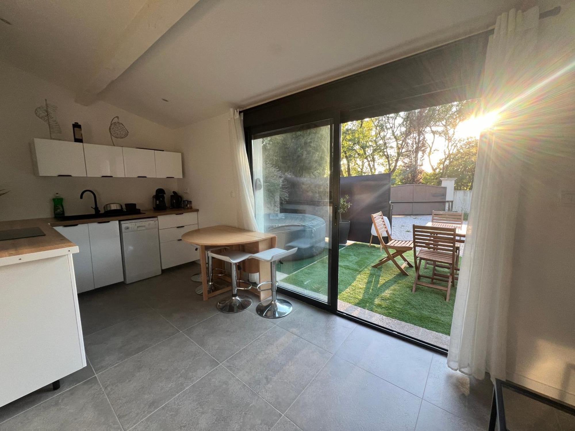 L'Escale Apartment Мерой Екстериор снимка
